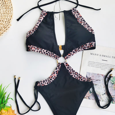 Sexy europäischer Badeanzug hohl geschnittener Gürtelblock Farbspleißen Einteilige Badebekleidung Monokini Bikini 2130