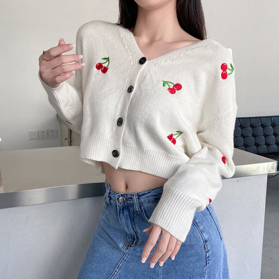Autumn 2021 European fashion argyle cherry embroidery vest cardigan sweater outfit