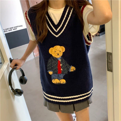 Teddy Bear Striped Pullover Woolen Sweater Vest Kawaii Knitwear Student Style for autumn and winter