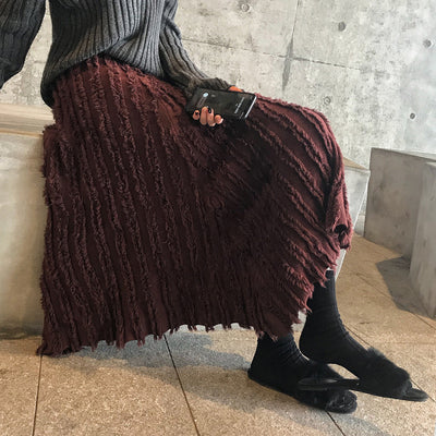 2021 neues Mittelkleid langes schweres Stricken Plissee Herbst Winter Stil Wolle gestrickt Quaste Rock 2104